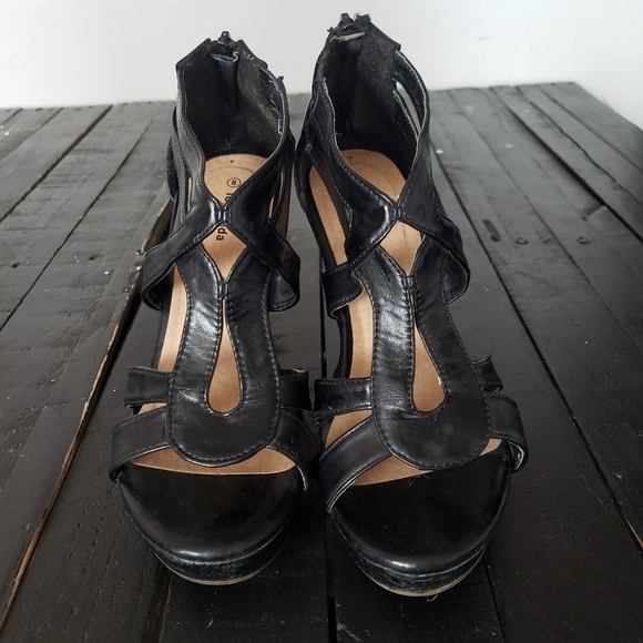 Top Moda Women's 8 Black Wedge Heel Sandals Open Toe - Picture 1 of 9